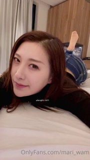 Dollee Mynn情侣爱爱影片流出~上位浪摇巨乳震荡~
